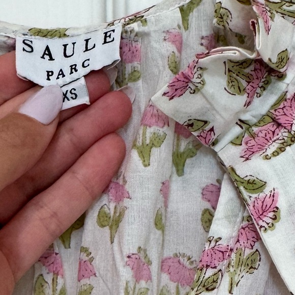 K1. Saule Parc Block Print Pink Ruffle Collar Floral Cotton Top - Picture 5 of 7